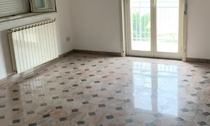 Rexer-Termini-Imerese-Appartamento-in-vendita-Termini-Imerese-SALONE