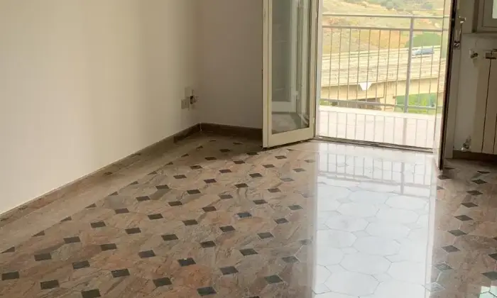 Rexer-Termini-Imerese-Appartamento-in-vendita-Termini-Imerese-SALONE
