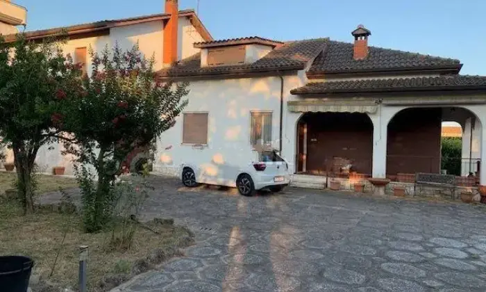 Rexer-Latina-Villa-unifamiliare-via-Corioli-Montello-Ferriere-Latina-Terrazzo