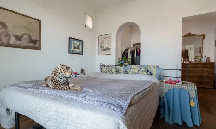 Rexer-Lerici-Panoramico-e-luminoso-bilocale-duplex-con-terrazza-esclusiva-CAMERA-DA-LETTO