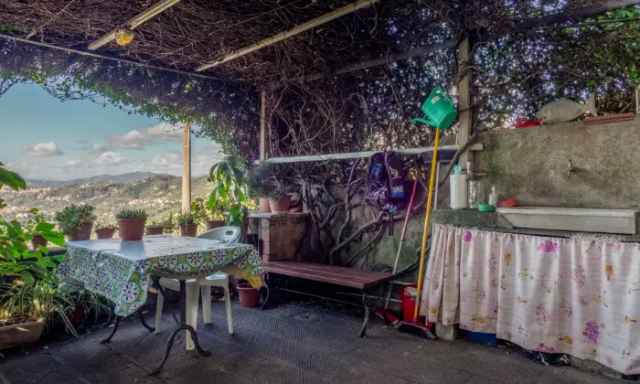 Rexer-Lerici-Panoramico-e-luminoso-bilocale-duplex-con-terrazza-esclusiva-ALTRO