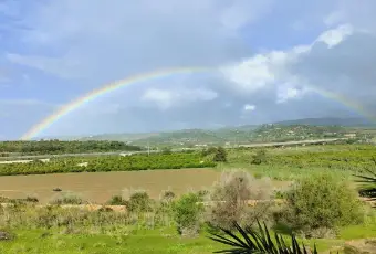 Rexer-Noto-Rustico-Casale-con-terreno-Terrazzo