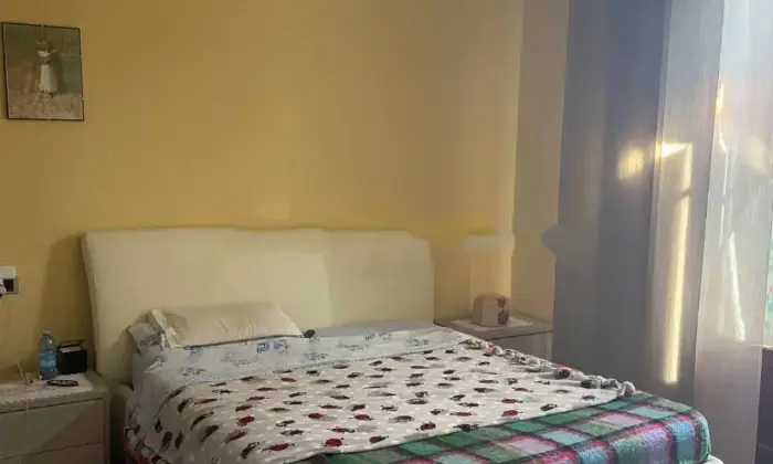 Rexer-Larciano-Vendesi-villa-in-via-Santa-Caterina-Mungherino-Larciano-CameraDaLetto