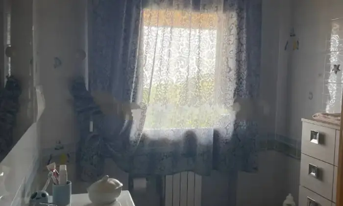 Rexer-Larciano-Vendesi-villa-in-via-Santa-Caterina-Mungherino-Larciano-Bagno