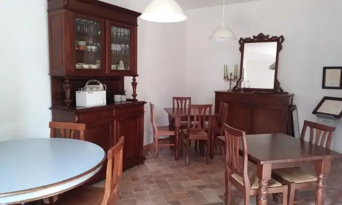 Rexer-Cavriglia-Rustico-Casale-in-Vendita-in-Montegonzi-Salone