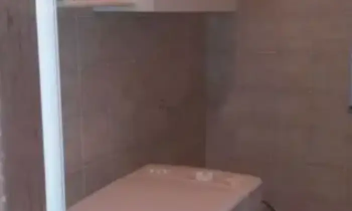 Rexer-Comacchio-Bilocale-in-vendita-in-via-Vincenzo-Bellini-Bagno