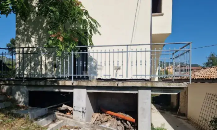Rexer-Sarsina-Casalecascina-in-vendita-in-strada-provinciale-SantAgata-Feltria-Terrazzo