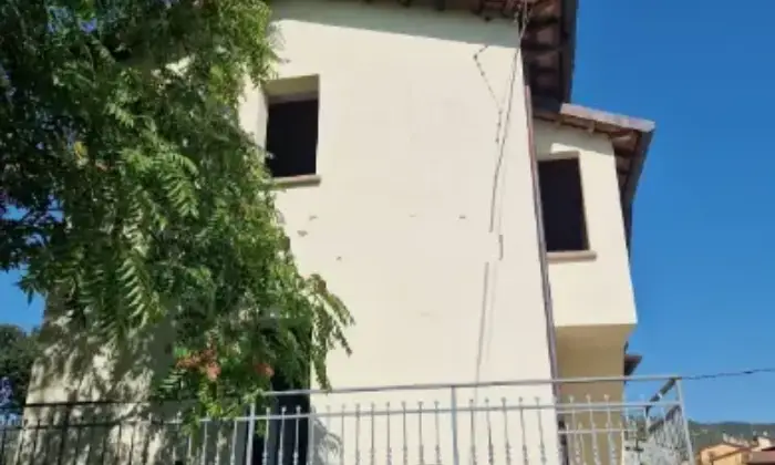Rexer-Sarsina-Casalecascina-in-vendita-in-strada-provinciale-SantAgata-Feltria-Terrazzo