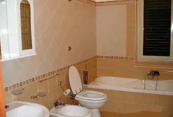 Rexer-Scillato-Appartamento-nuova-costruzione-in-vendita-a-SCILLATO-PA-Bagno