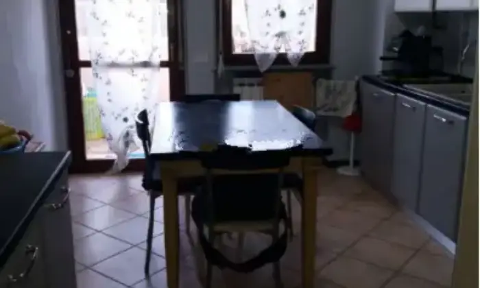 Rexer-Vescovato-Quadrilocale-in-vendita-in-via-Vecchia-Filanda-a-Vescovato-Cucina