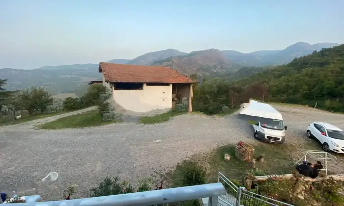 Rexer-Bobbio-Quadrilocale-Strada-Casa-dei-Frati-Bobbio-Terrazzo