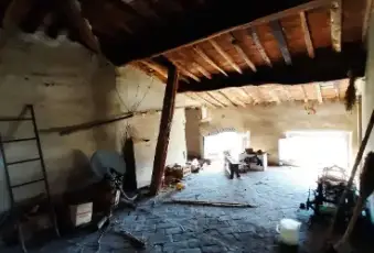 Rexer-Camaiore-Casalecascina-in-vendita-in-via-dei-Bianchini-Altro