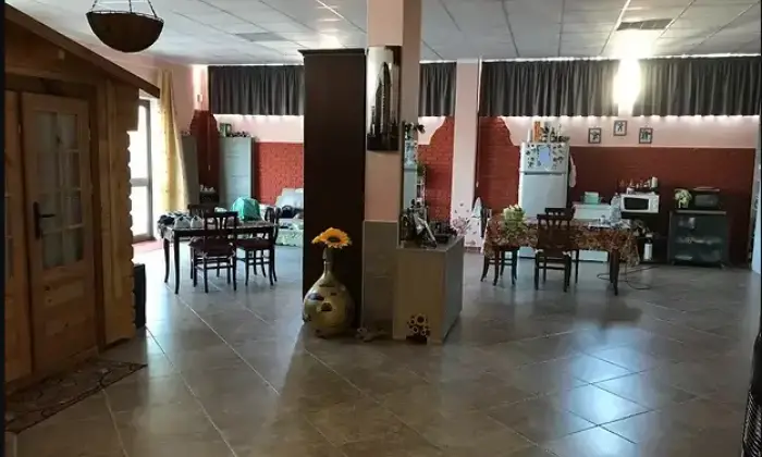 Rexer-Orbetello-Grande-Locale-commerciale-in-vendita-ad-Orbetello-Altro
