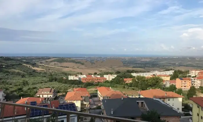 Rexer-Guglionesi-Appartamento-su-due-piani-in-vendita-in-viale-Margherita-Altro