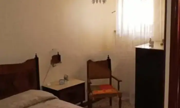 Rexer-Mistretta-Trilocale-via-Santissimo-Rosario-Mistretta-CameraDaLetto