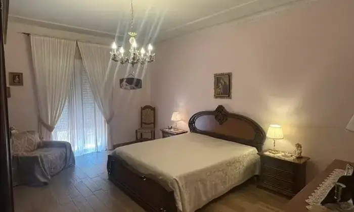 Rexer-Realmonte-Appartamento-ristrutturato-CameraDaLetto