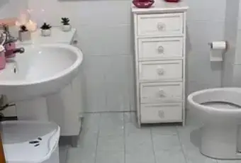 Rexer-Mascali-Appartamento-in-vendita-a-MASCALI-CT-Bagno