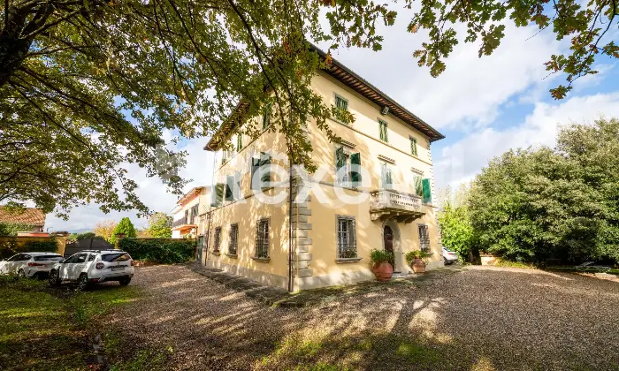 Rexer-Castelfranco-di-sotto-Splendida-villa-dal-fascino-storico-e-comfort-moderno-ESTERNO