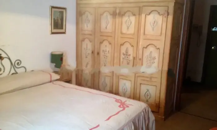 Rexer-Sestriere-Appartamento-via-Pinerolo-Colle-Sestriere-Sestriere-CameraDaLetto
