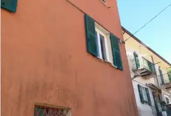 Rexer-La-Spezia-Casa-di-paese-in-via-delle-Polle-Biassa-La-Spezia-Altro