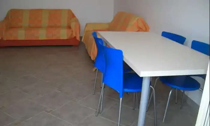 Rexer-Minervino-di-Lecce-Trilocale-con-terrazzo-e-posto-auto-Altro