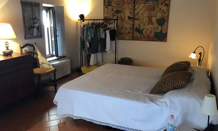 Rexer-Bucine-Casa-in-vendita-nel-romantico-borgo-di-Pietraviva-CameraDaLetto