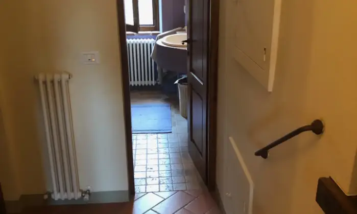 Rexer-Bucine-Casa-in-vendita-nel-romantico-borgo-di-Pietraviva-Altro
