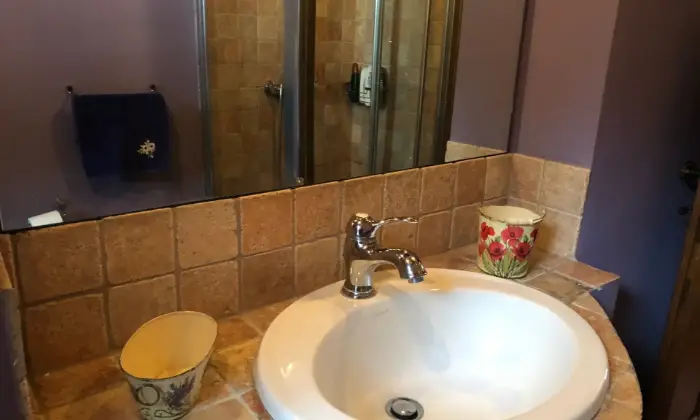Rexer-Bucine-Casa-in-vendita-nel-romantico-borgo-di-Pietraviva-Bagno