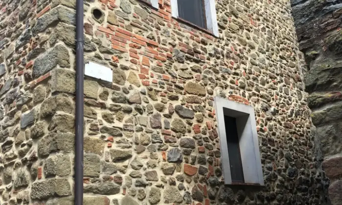 Rexer-Bucine-Casa-in-vendita-nel-romantico-borgo-di-Pietraviva-Terrazzo