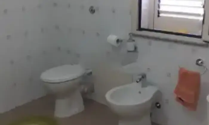 Rexer-Zerfaliu-Trilocale-in-vendita-in-via-Vincenzo-Gioberti-Zerfaliu-Bagno