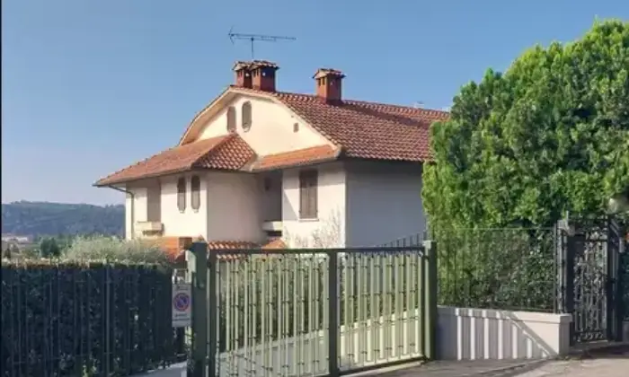 Rexer-Poggibonsi-Vendesi-casa-indipendente-in-Via-Monte-Rosa-a-POGGIBONSI-Terrazzo