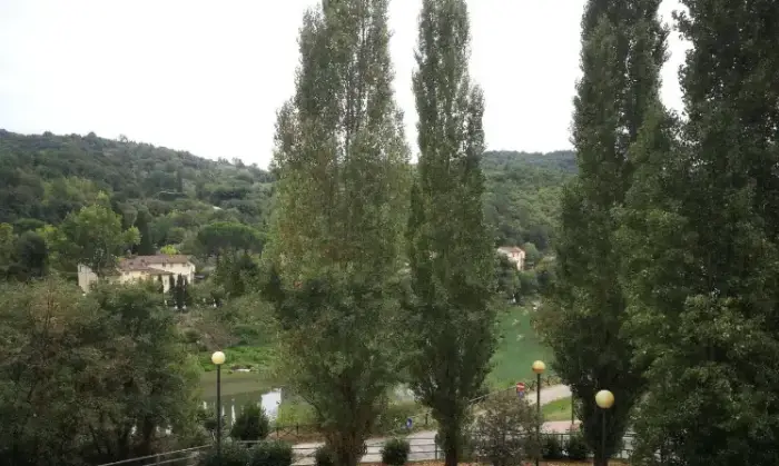 Rexer-Capolona-Trilocale-viale-Dante-Alighieri-Centro-Capolona-Terrazzo