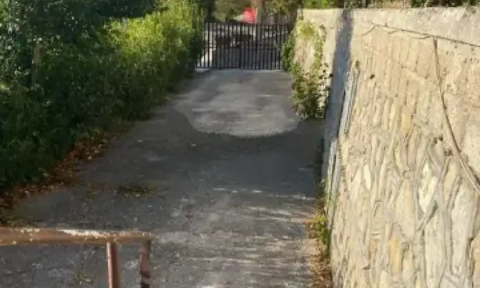Rexer-Tagliacozzo-Trilocale-in-vendita-in-strada-Vicinale-Gallo-Terrazzo