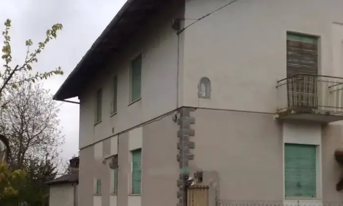 Rexer-Dronero-Cascina-via-Castelletto-Dronero-Terrazzo