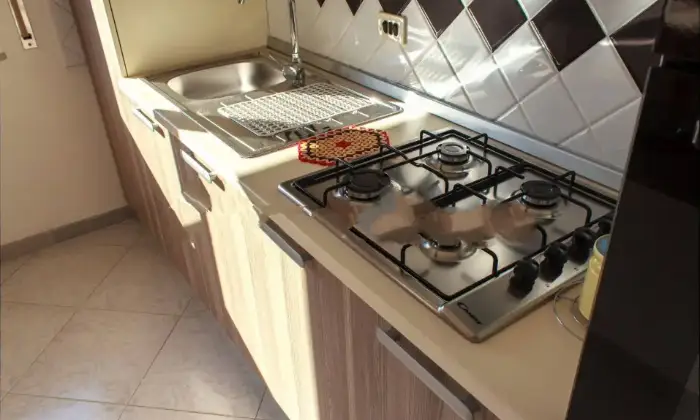 Rexer-Cariati-Trilocale-via-Cesare-Pavese-Cariati-Cucina