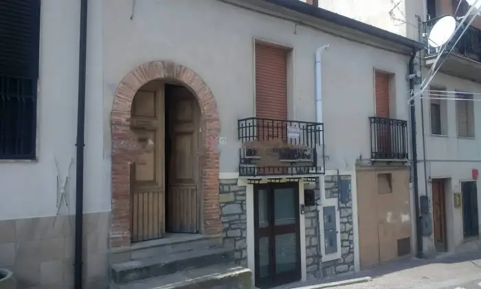 Rexer-Laurenzana-Quadrilocale-via-Roma-Laurenzana-Altro
