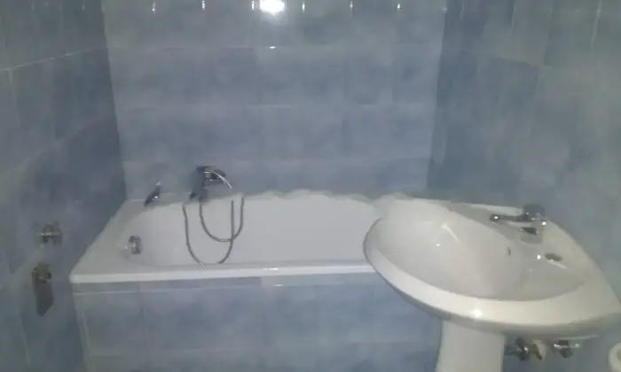 Rexer-Laurenzana-Quadrilocale-via-Roma-Laurenzana-Bagno