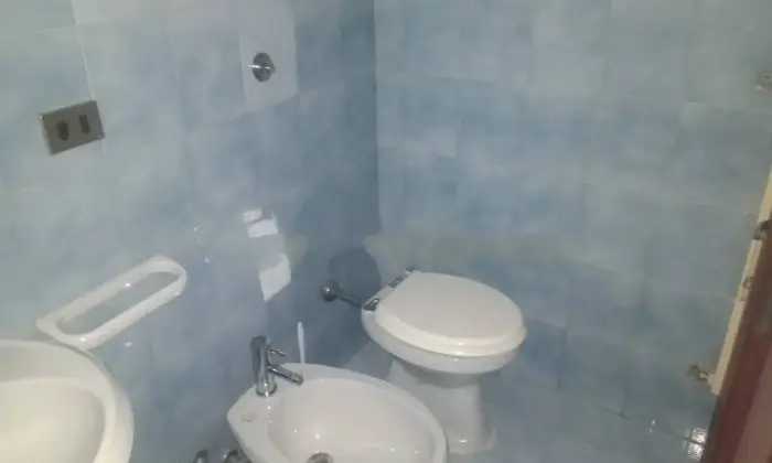 Rexer-Laurenzana-Quadrilocale-via-Roma-Laurenzana-Bagno