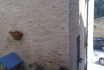 Rexer-Fermo-Casa-con-ingresso-indipendente-in-Via-delle-Scalette-Fermo-Cantina