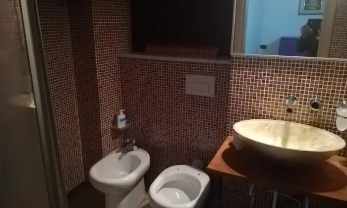 Rexer-Fermo-CasaIndipendente-in-Via-delle-Scalette-Fermo-Bagno