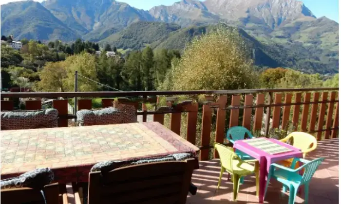 Rexer-Cremeno-Vendesi-appartamento-in-via-Tonalli-di-Sotto-a-Cremeno-Terrazzo