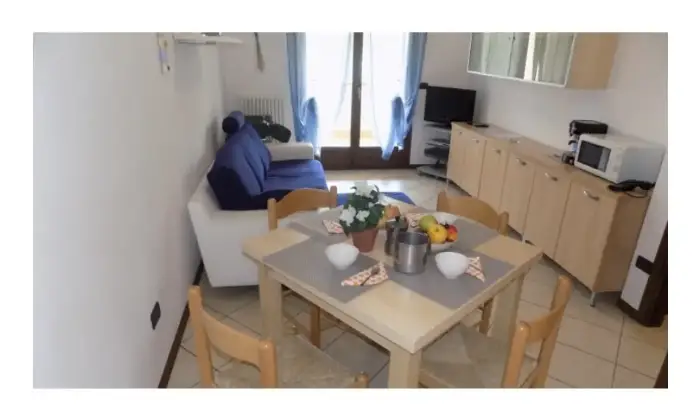 Rexer-Eraclea-Magnifico-appartamento-ultimo-piano-con-ascensore-vicinissimo-al-mare-Cucina