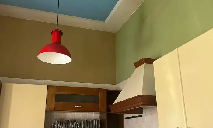 Rexer-Piazza-al-Serchio-Appartamento-su-tre-livelli-Cucina