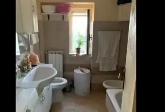 Rexer-Loreto-Aprutino-Casa-in-vendita-nel-centro-storico-di-Loreto-Aprutino-Bagno
