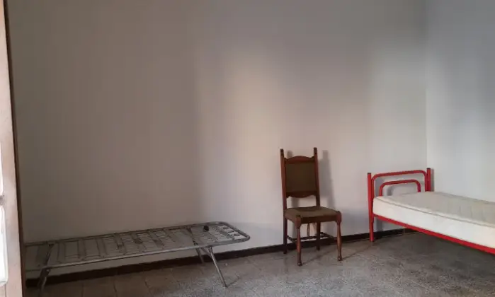 Rexer-Girifalco-Palazzo-con-due-negozi-e-due-appartamenti-Altro