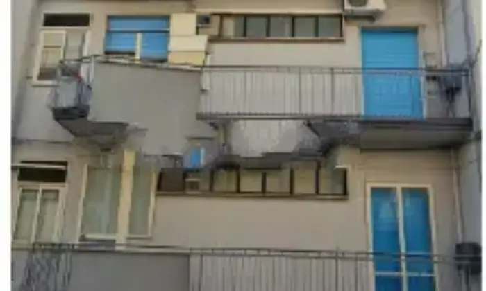 Rexer-Modica-Vendesi-appartamento-in-via-Nuova-SantAntonio-a-Modica-Terrazzo