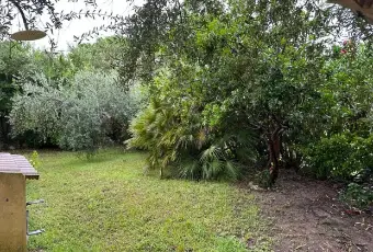 Rexer-Valledoria-Villetta-bifamiliare-in-vendita-in-Via-degli-Oleandri-Giardino