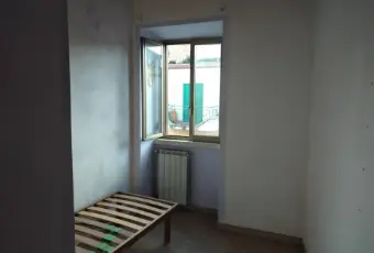 Rexer-Faleria-Trilocale-semiRistrutturato-centralissimo-Altro