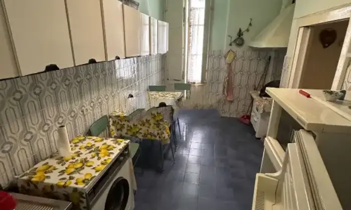 Rexer-San-Casciano-dei-Bagni-Quadrilocale-in-vendita-in-piazza-Risorgimento-Cucina