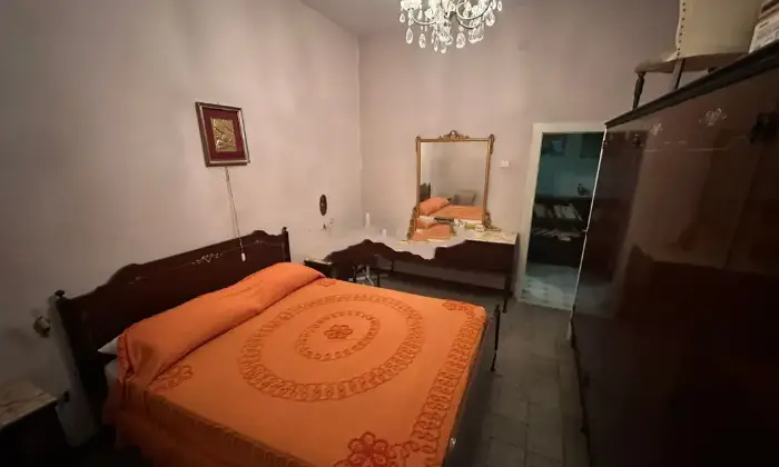 Rexer-San-Casciano-dei-Bagni-Quadrilocale-in-vendita-in-piazza-Risorgimento-CameraDaLetto